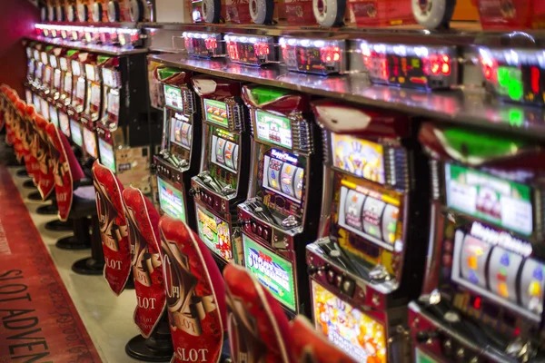Multiple live blackjack tables on mom4d slot
